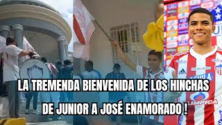 LA TREMENDA OVACIÓN DE BIENVENIDA LOS HINCHAS DE JUNIOR A JOSÉ ENAMORADO