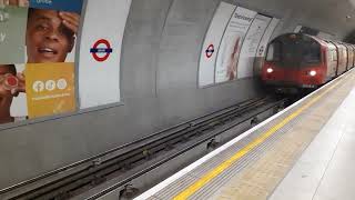 London Underground Northern line trains at Bank Station Southbound