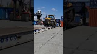 Dangerous load Tractor Challenger MT 845B in Constanta Port