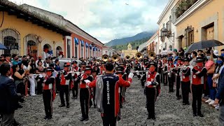 Fire Lions Marching Band by Saber y Gracia / 15 de Septiembre Antigua Guatemala 2022