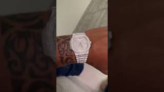 HsTikkyTokky flexes his 500k Iced Out Watch!!!