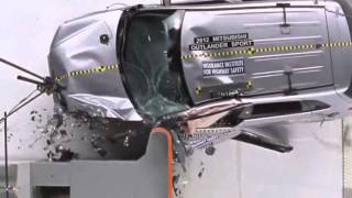 Crash Test 2011 - 2013 Mitsubishi Outlander Sport / ASX "Small Overlap" IIHS