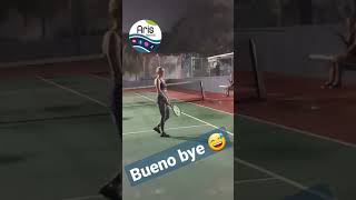 Que diversión con Aris Tennis #tennis #funny #haha #Rusia #risas #lol #buenobye