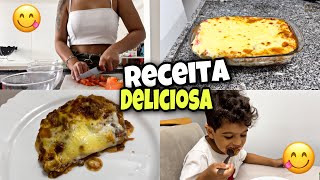 VOLTANDO COM AS RECEITAS - LASANHA BOLONHESA AO MOLHO BRANCO SUPER FÁCIL