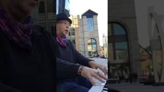 Bob Toabe at Bostons' "Play Me I'm Yours" Street Pianos