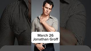 Happy Birthday to Jonathan Groff!