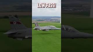 Flying low! Incredible RC fighter Jet low pass! #rc #rcjet #lowpass #rcairplane #rcplane