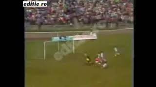 Cupa UEFA, 1982-83, Universitatea Craiova - Benfica Lisabona 1-1 (20.04.1983, Semifinala, retur)