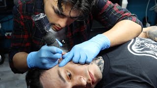 TATTOOING A FACE