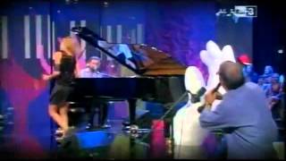 Irene Grandi e Stefano Bollani  - A quindici anni ho  detto  bi (G.Kramer, M.Marchesi)