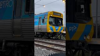 Comeng train departing Keilor Plains #train #travel #melbourne #metro