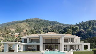 Impresionante villa orientada al sur con vistas panorámicas al Mar, al Golf y la Montaña