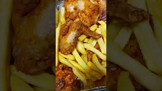 THE BEST BROASTED CHICKEN IN RIYADH SAUDI ARABIA #mukbang #eating #yummy #youtubeshorts #viralvideo