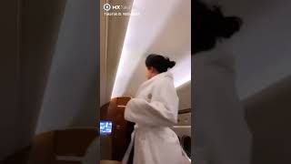 Kylie Jenner and Kris Jenner's funny dance in a Flight ✈️✈️