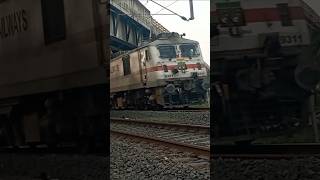 Very Elegant style of Train, pl like subscribe