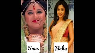 Saas-Bahu😘of yrkkh cast😘Same colour dress😍who is your fav??😍