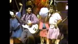 Kids Incorporated - Pop Goes the World (1988)