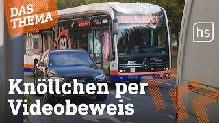 Wiesbaden: Frontkameras in Bussen gegen Falschparker | hessenschau DAS THEMA