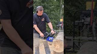 Running on Nitro!  #kennywayneshepherd Blue on Black! Holzfforma g366 chainsaw #chainsaw