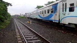 KA. 138 Gajah Wong melintasi Sinyal masuk Stasiun Yogyakarta