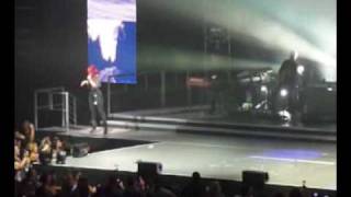 Adam Lambert and Allison Iraheta - Foghat's Slow Ride @ The Rock in Newark, NJ