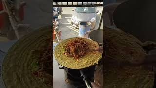 Delhi का Famous KUNG FU DOSA😱😱,कभी ऐसा Dosa खाया है 😋🤤|| Chowmein Dosa || #delhifamous #chowmeindosa