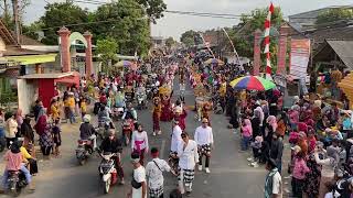 TARI KECAK BALI DI KARNAVAL DESA PLOSO MOJO HUT 78