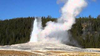 Old Faithful & Rainbow Sept. 19, 2010