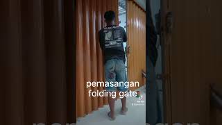 pemasangan folding gate #bengkellas #tralisminimalis #tralis