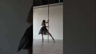 Pole Exotic flow transitions #poleexotic #exoticflow #poledance #tutorials #poletricks