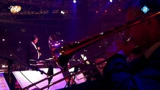 Gloria Gaynor & Darryn Ray - My first, my last, my everything - Maxproms 01-01-12 HD