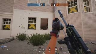 1v1 against the only Aer0 Xiotic | Rainbow 6 Siege