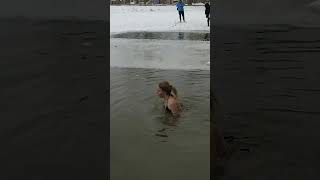 WINTER SWIMMING #5 / BEAUTIFUL GIRL