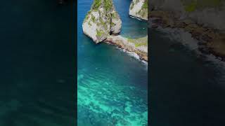 Diamond beach in Nusa Penida island 🏝️