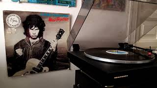 GARY MOORE Over The Hills And Far Away - (Album: Wild Frontier - 1987)