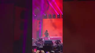 Nicki Minaj Crocodile teeth live at wireless festival 2022