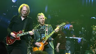 THUNDER - Jailbreak (feat Scott Gorham) - Xmas Show 2018