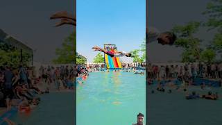 PubLic CheCk🤯🏊‍♀️#viralvideo #acrobatics #flip #continuebackflip #amazingpool #stunt #waterpark