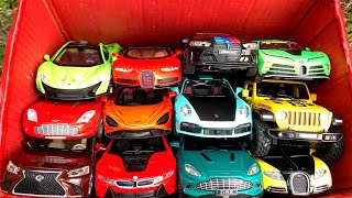 Box Full of Model Cars /McLaren 720s, Bugatti Chiron, Porsche 911, BMW M4, Jeep Wrangler, Lexus Car