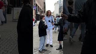 STYLISCHE BRÜDER #strassenumfrage #strasseninterview #streetinterview