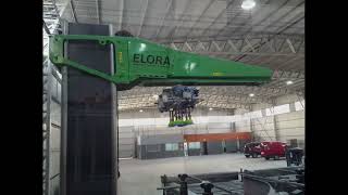 Elora palletizing robot at work