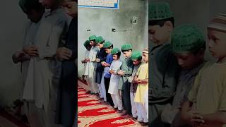 How to fold hands in prayer #namaz #islam #trending #shorts #youtubeshorts