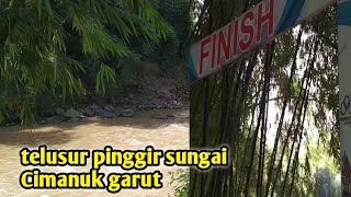 jalan jalan di pinggir sungai Cimanuk garut