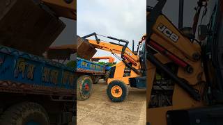 Jcb 3dx Backhoe Loader Machine Loading Mud in Sonalika Tractor #shorts