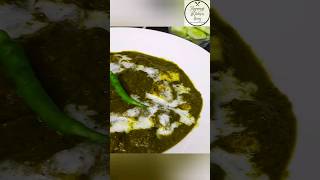 Restaurant-Style Palak Paneer #shorts #mommyskitchenstory