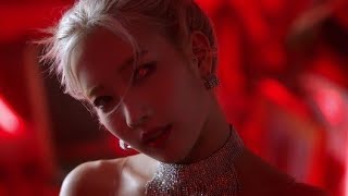 VILLAIN | (Kim Lip ver.)