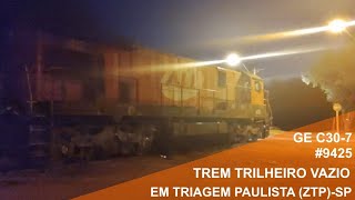 Trem trilheiro vazio com dupla de GE C30-7 em Triagem Paulista (ZTP)-SP