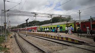 12246 SMVT Bengaluru Howrah Duronto Express skipping Krishnarajapuram Station #indianrailways #kjm