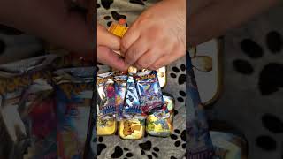 Opening a pack of Pokemon TCG! #pokemon #tcg #tradingcardgame #nintendo