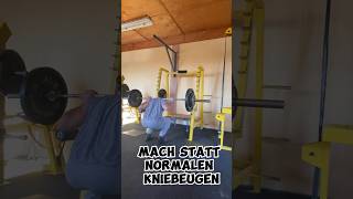 Kniebeugen vs. einbeinige Kniebeuge #shorts #bodyweightworkout #squats #fitnessmotivation